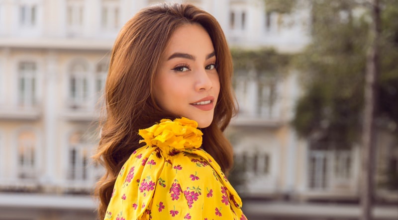 Ho Ngoc Ha vuong nghi van sua cam V-line nhon hoat hinh anh