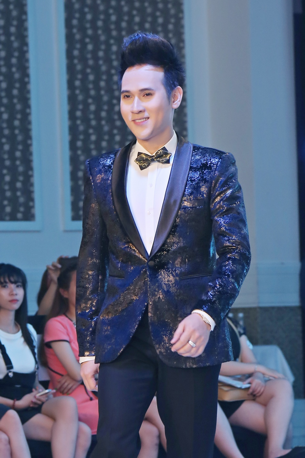 Nguyen Vu lam nguoi mau thoi trang anh 2