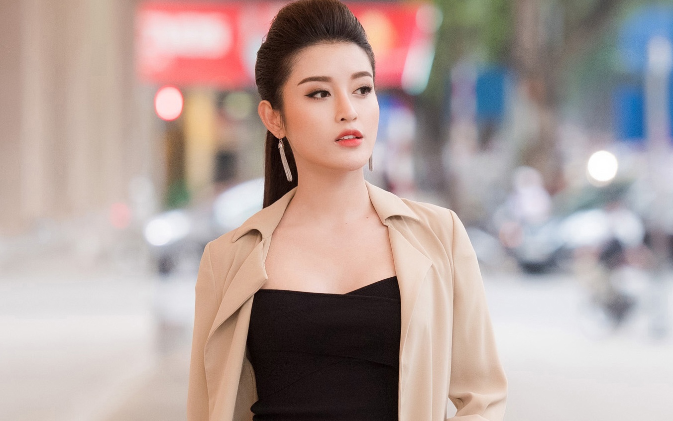 Huyen My 'da binh tam tro lai' sau on ao tan tinh thieu gia hinh anh