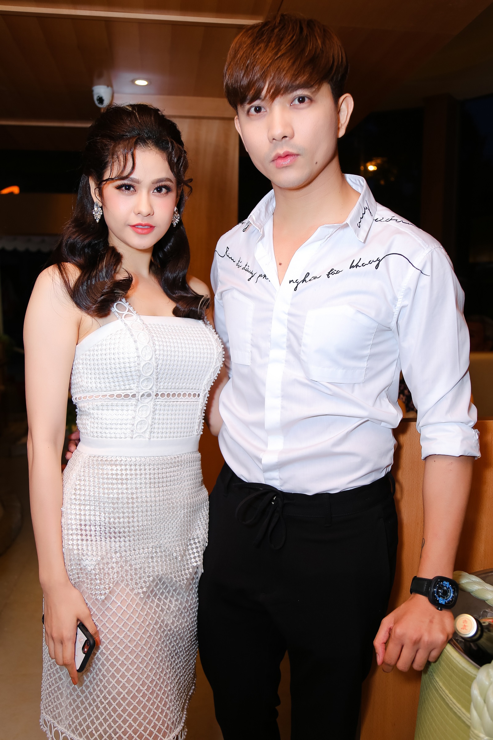 Du ly hon Tim van cham soc Quynh Anh o su kien anh 2