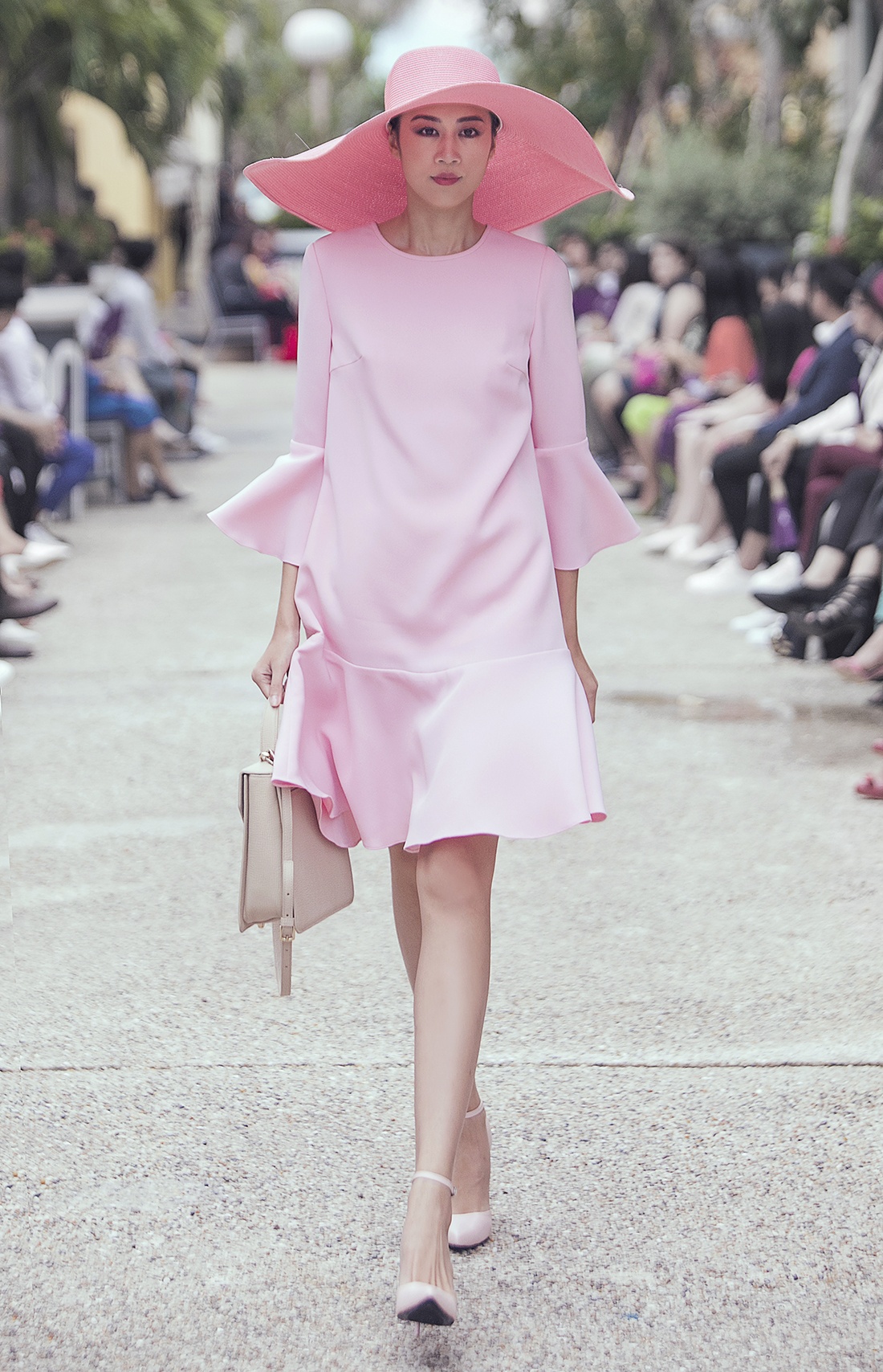 show Do Manh Cuong o phu quoc anh 16