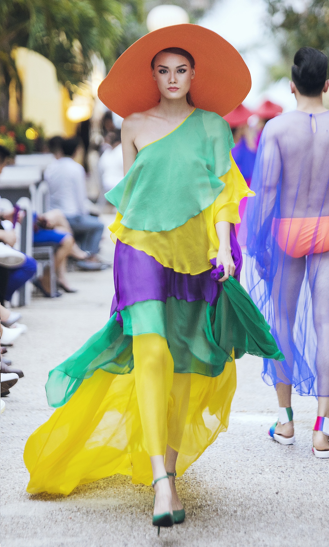 show Do Manh Cuong o phu quoc anh 5