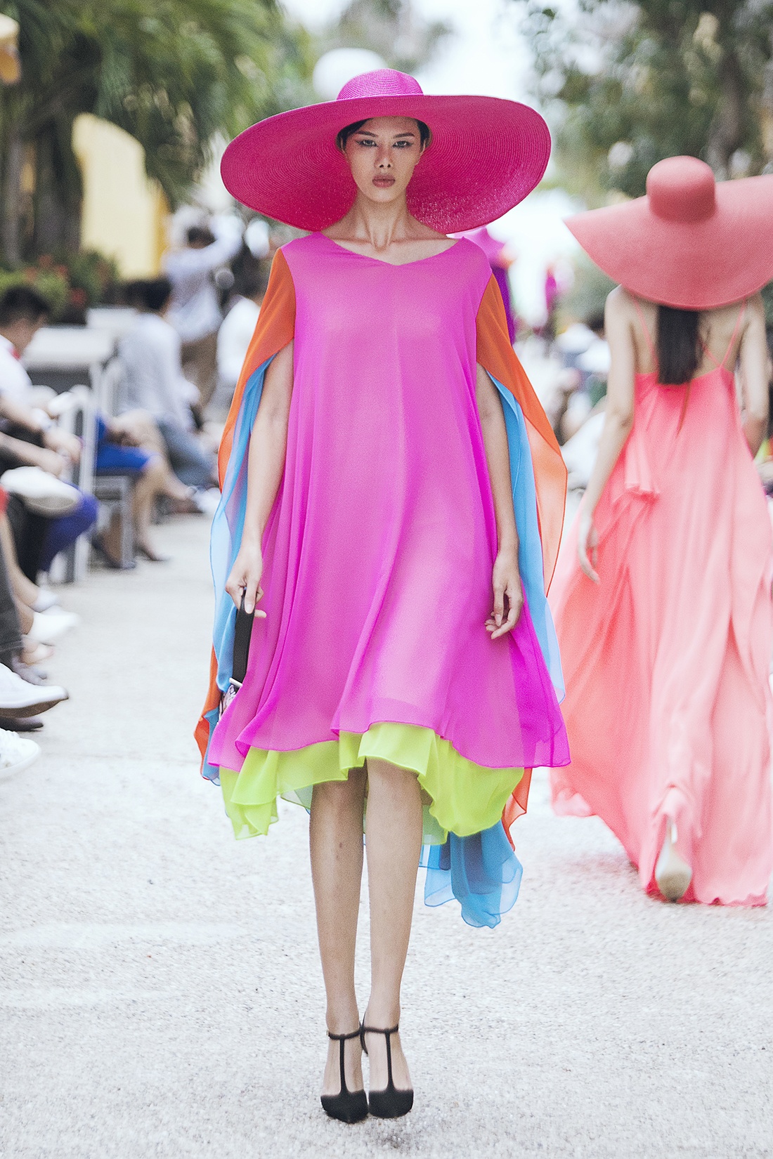 show Do Manh Cuong o phu quoc anh 7