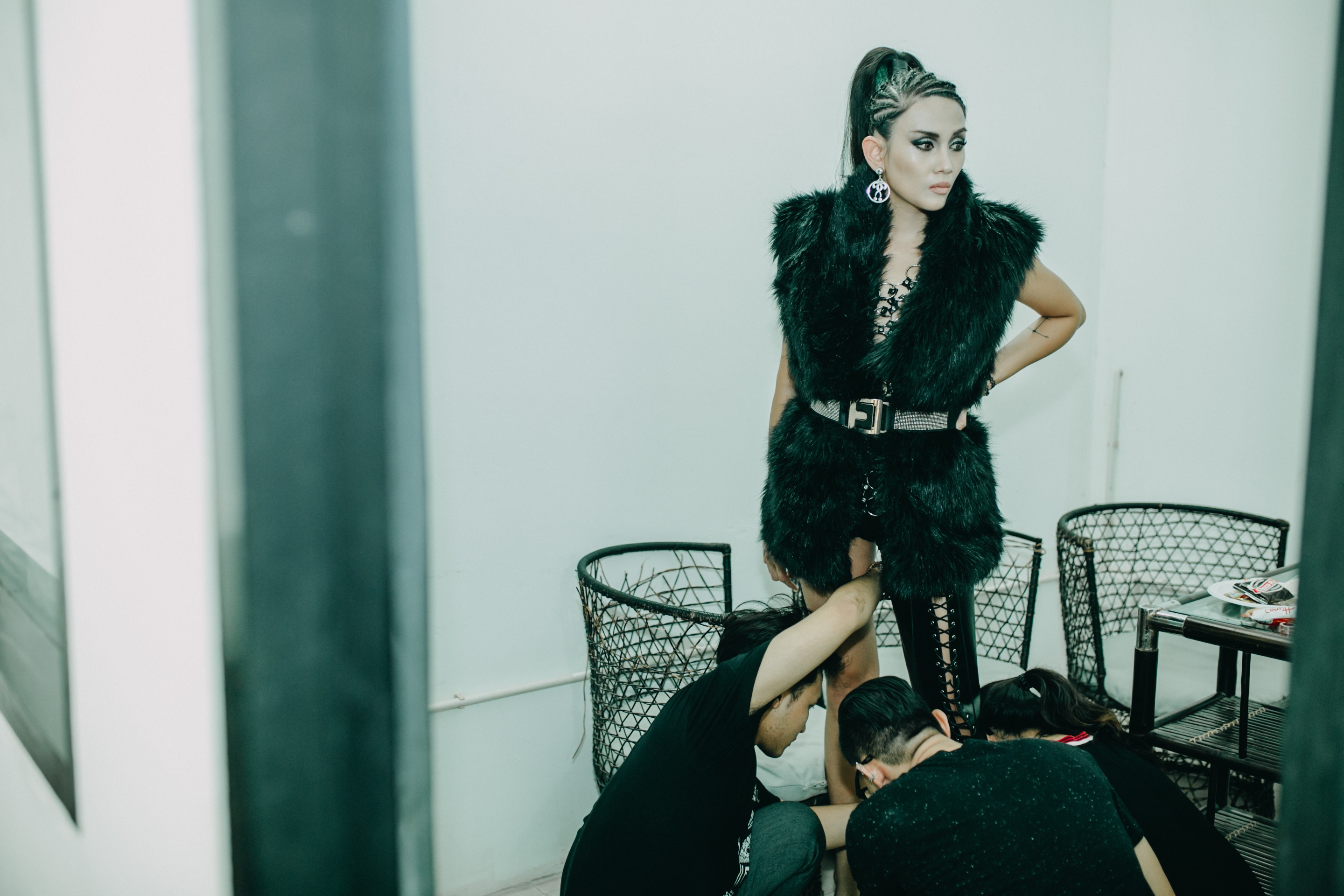 Truong Ngoc Anh lam host o Next top anh 6