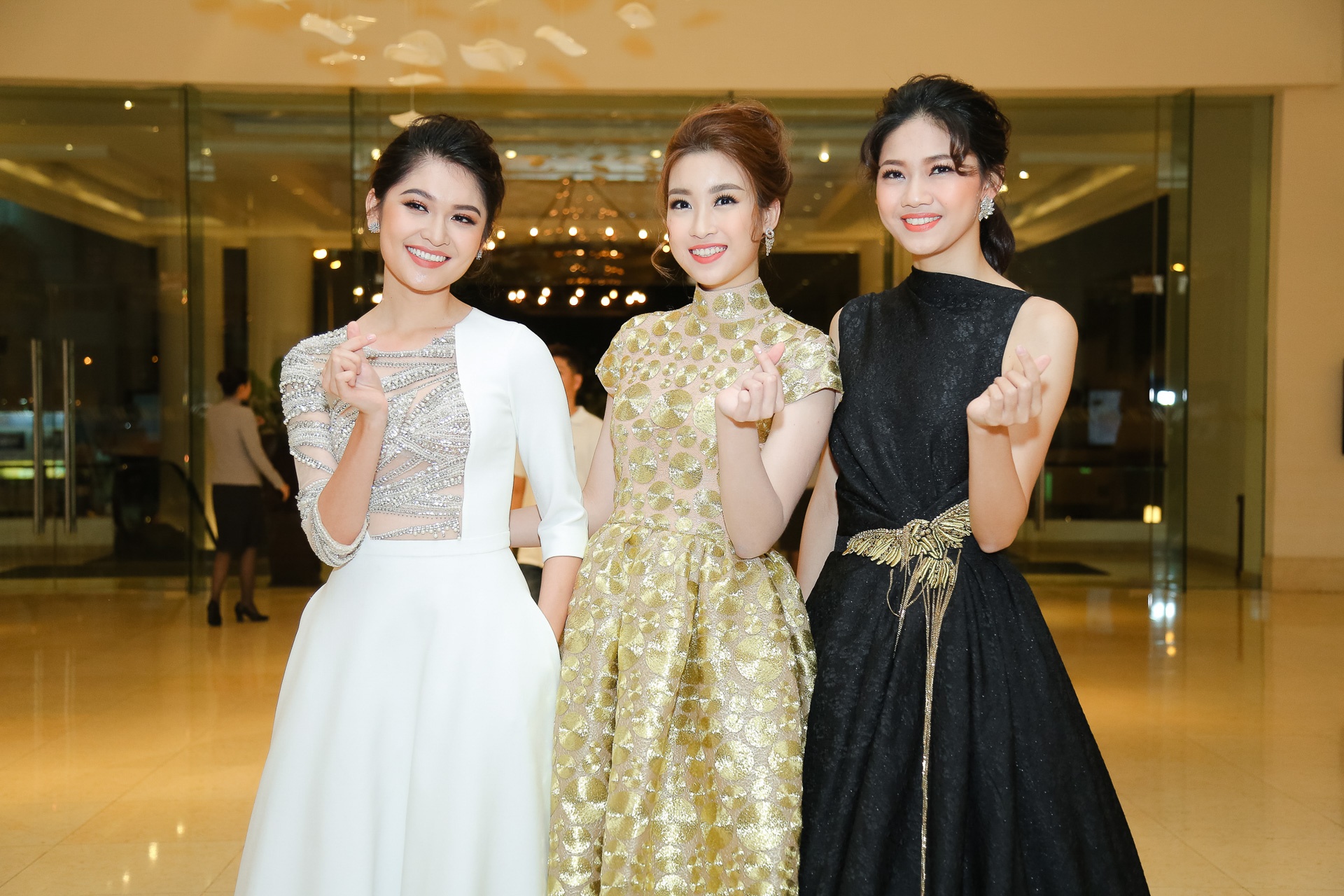 Đỗ Mỹ Linh hội ngộ á hậu ở sự kiện ảnh 2 Do My Linh hoi ngo a hau o su kien anh 2