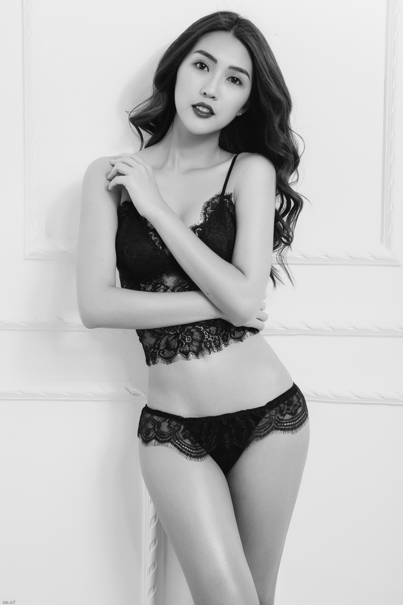 Team Hoang Thuy dien noi y goi cam anh 4