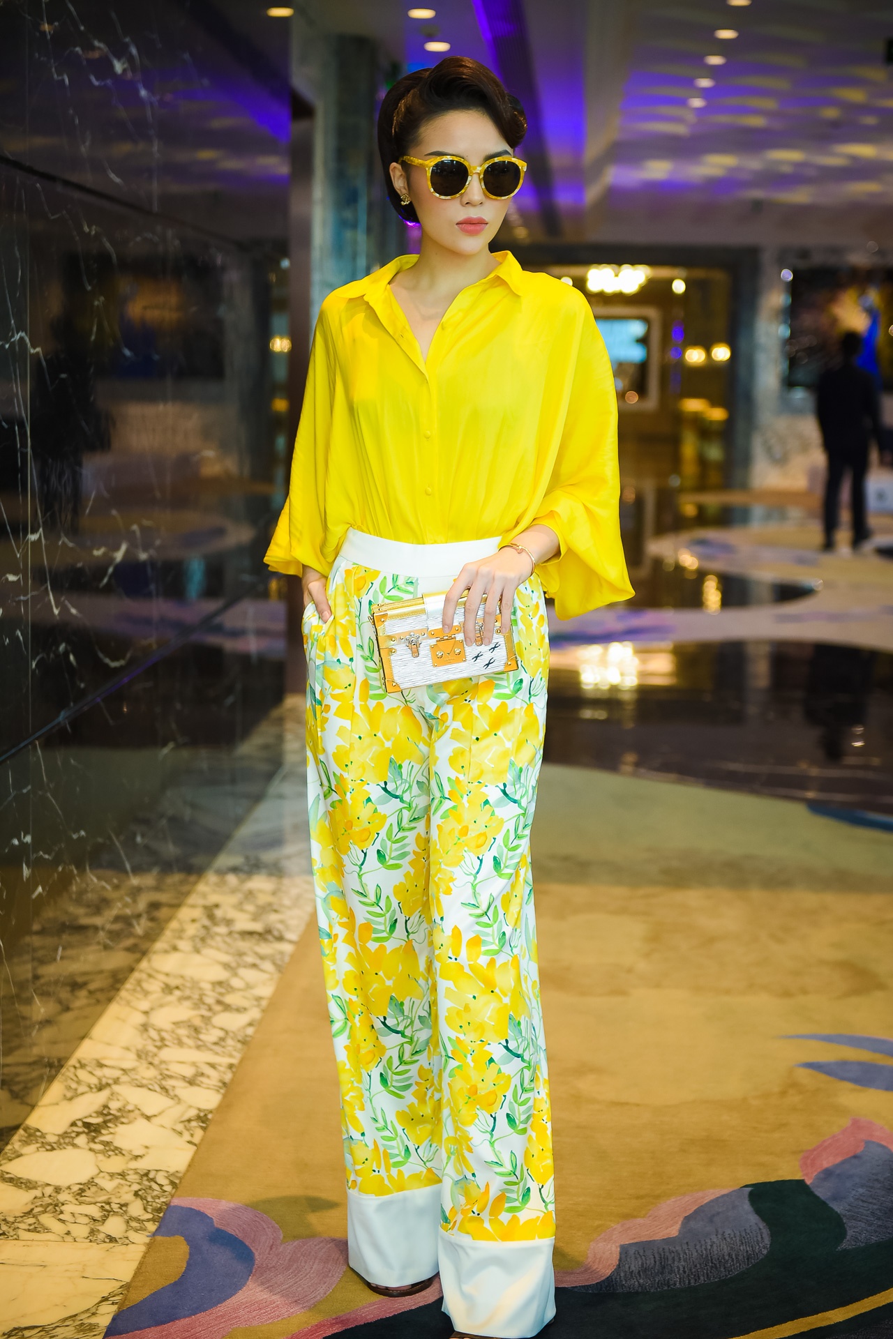 Kỳ Duyên,  Mỹ Linh đọ dáng ở sự kiện ảnh 2 Ky Duyen,  My Linh do dang o su kien anh 2