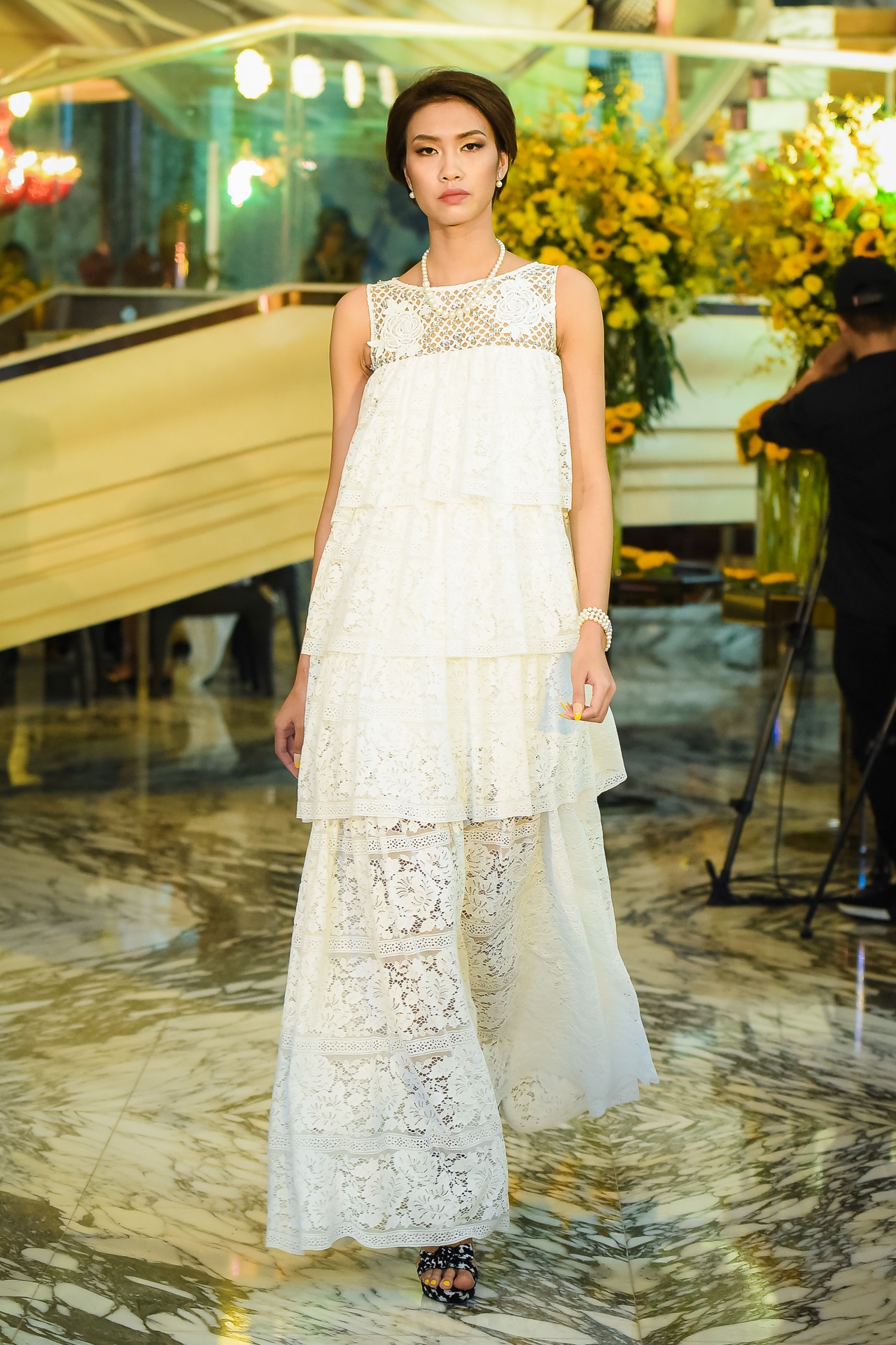 Tuyet Lan trinh dien thoi trang o Viet Nam anh 7