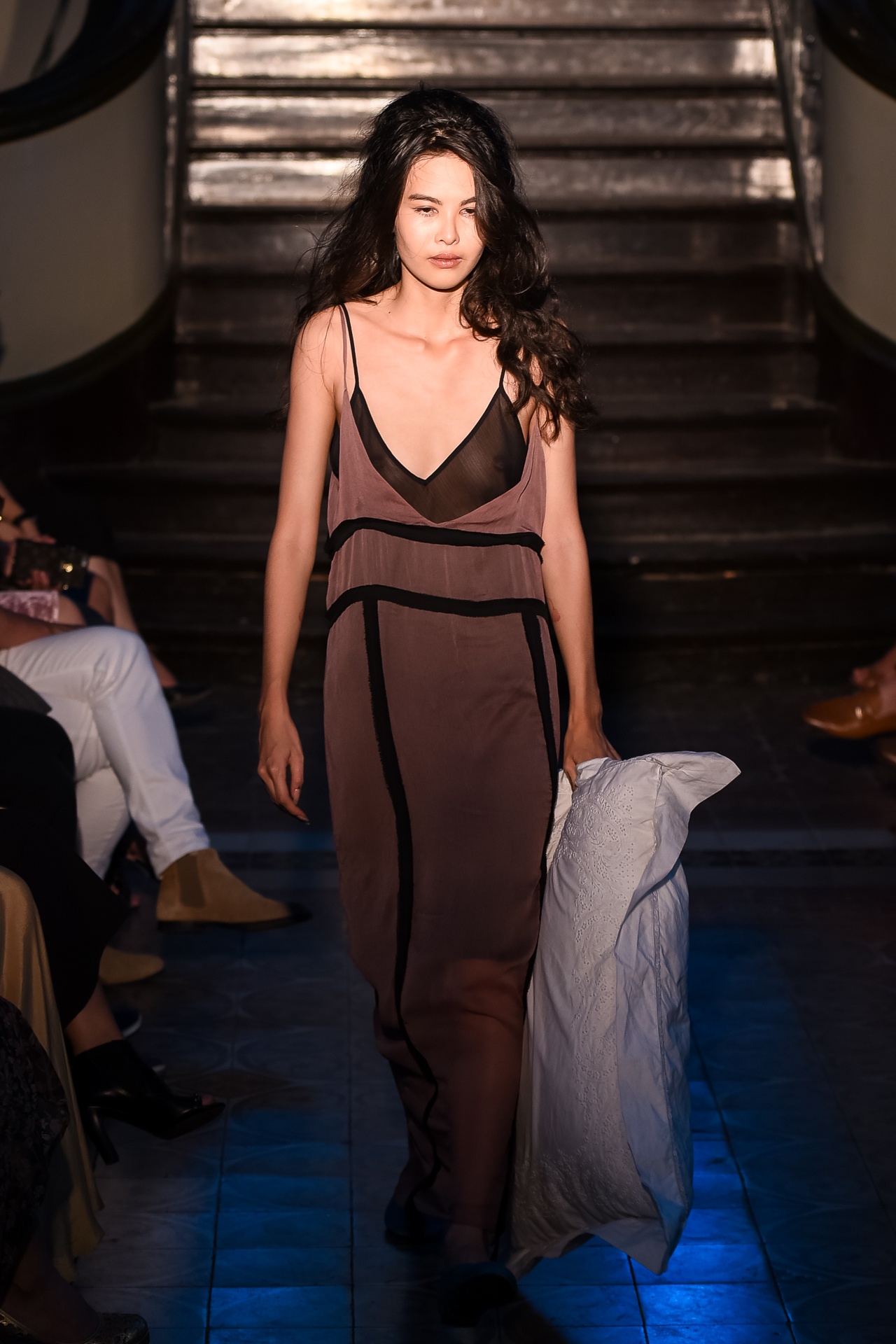 Diem My 9X dien ao hai day goi cam anh 9