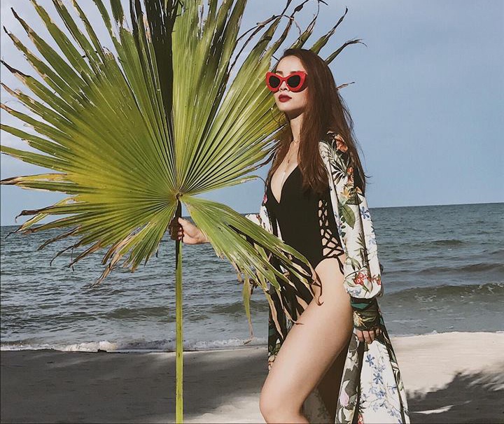 Xu huong ao tam sao Viet lang xe anh 6