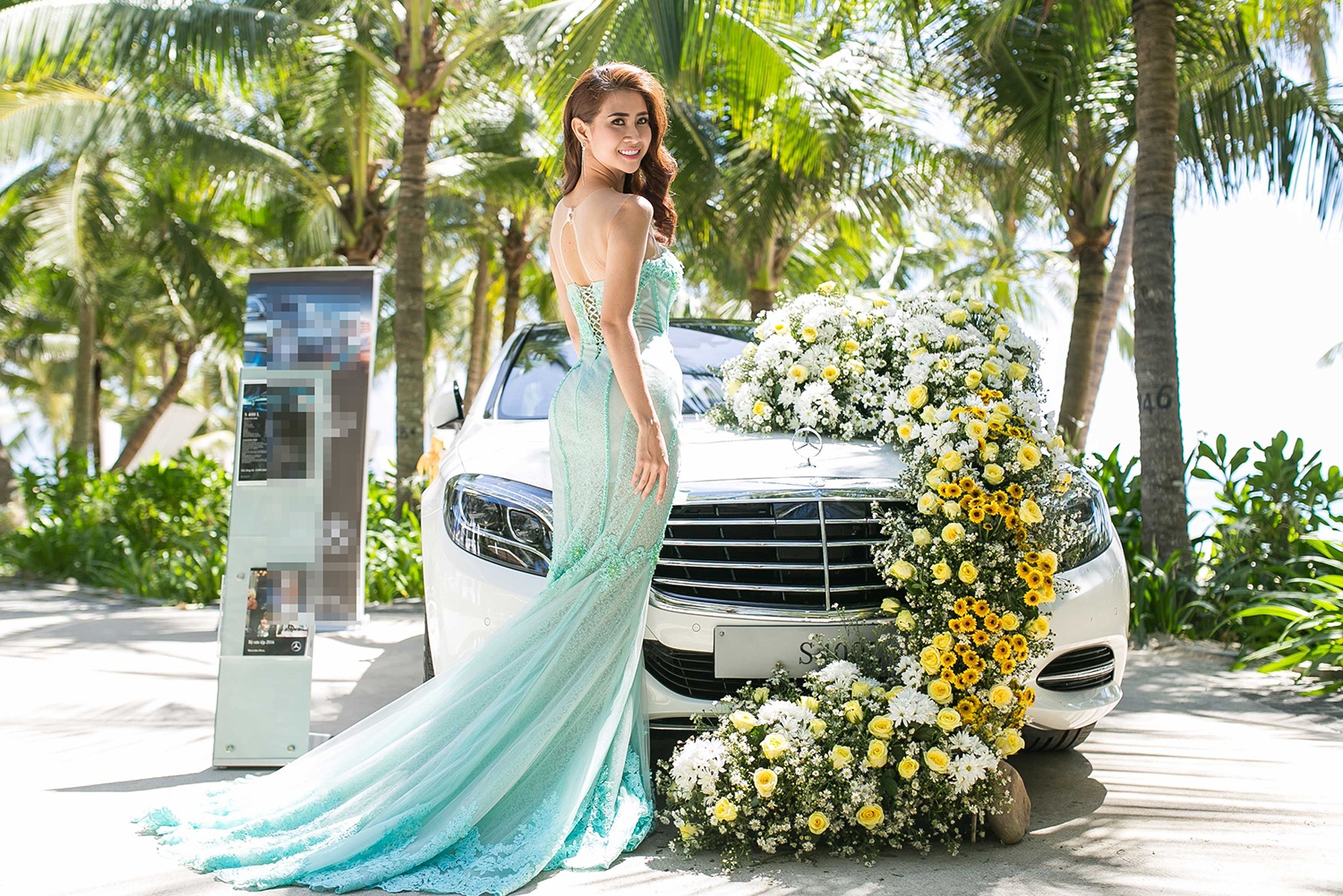 Khanh Ngan trinh dien thoi trang tren bien anh 6