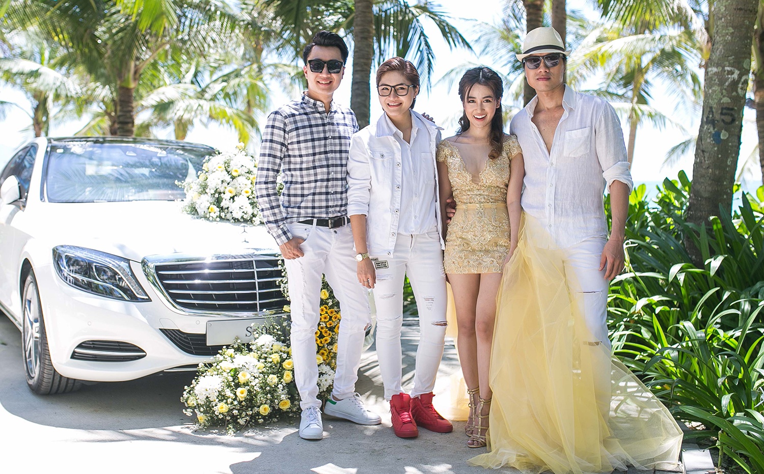 Khanh Ngan trinh dien thoi trang tren bien anh 8