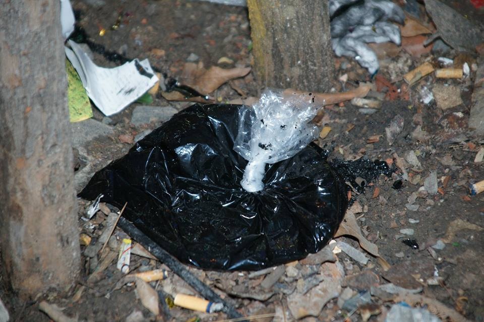 Quan tra sua cua Pham Huong bi tat son anh 2