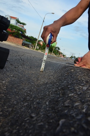 quốc lộ 18 đoạn Uông Bí - Hạ Long có đoạn lún sâu đến 6cm - ảnh báo QN