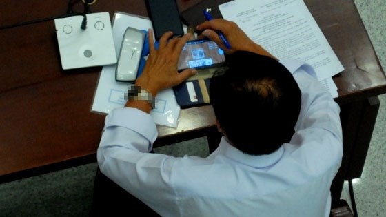 chơi game đánh bài