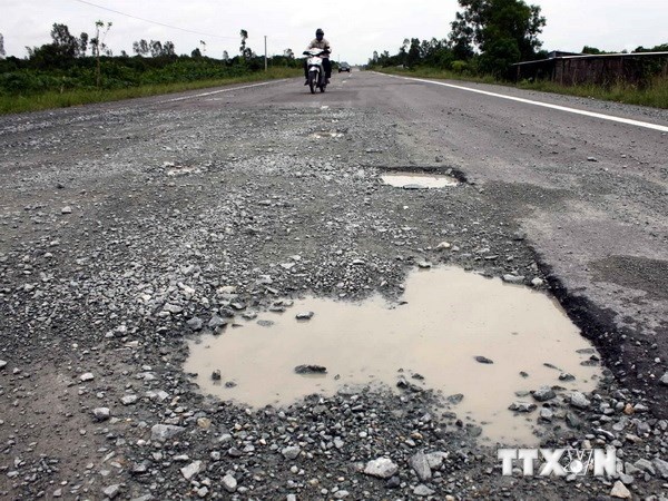 Bo truong Thang 'cam cua' ba nha thau yeu kem hinh anh