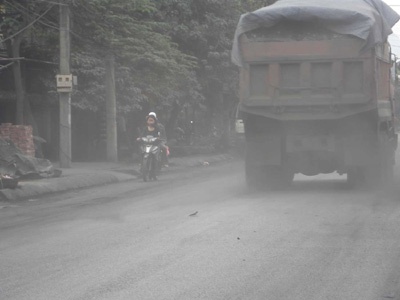 Kết quả chụp X quang tim phổi 372 người lao động tại mỏ than Hà Tu-Quảng Ninh có 115 người bị nghi bụi phổi.