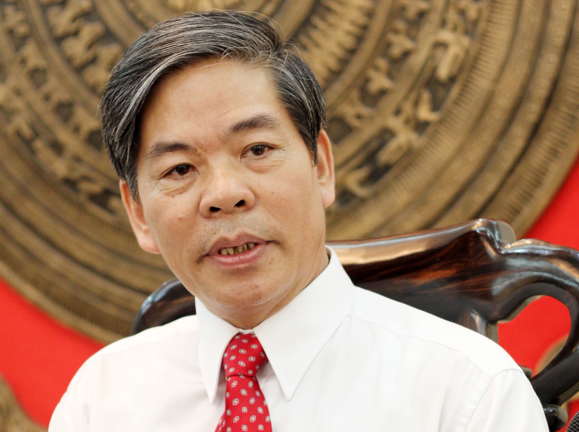 Bo truong bi chat van ve 8 trieu phi 'boi tron' cap so do hinh anh