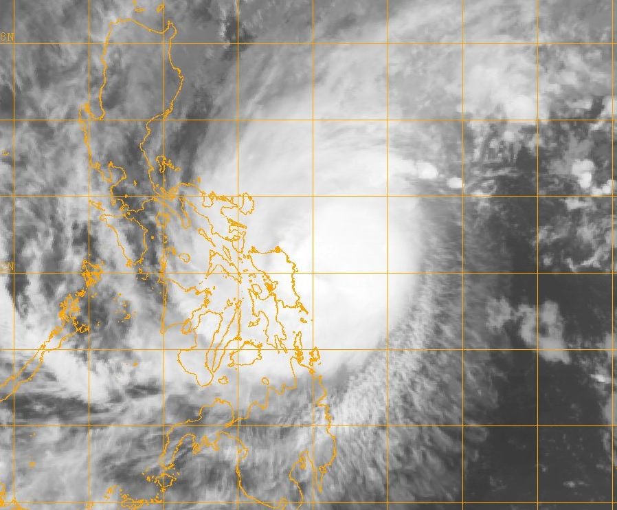 Bão Hagupit đang tiến sát Philippines