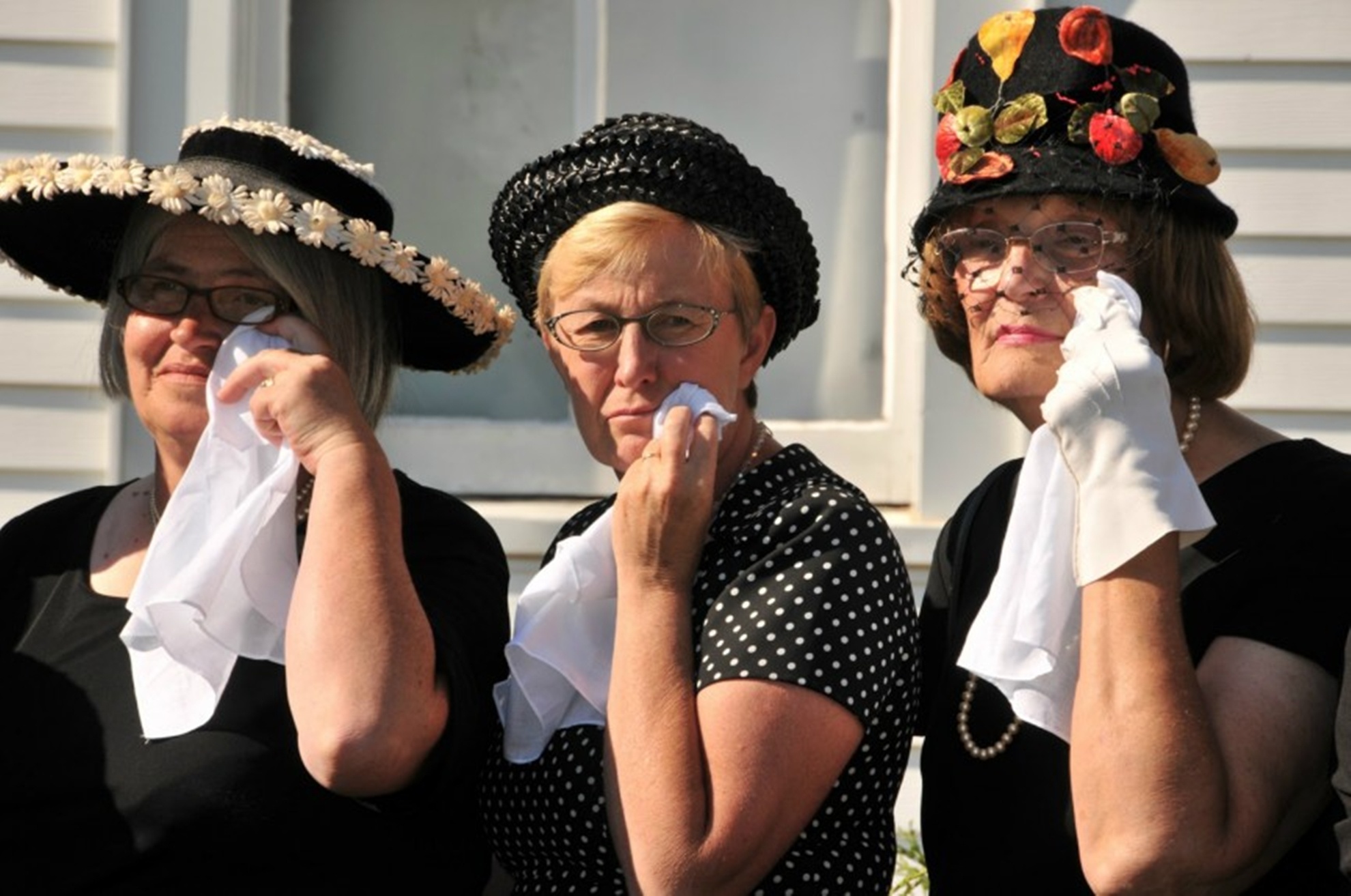 10 cach kiem tien ky la nhat the gioi hinh anh