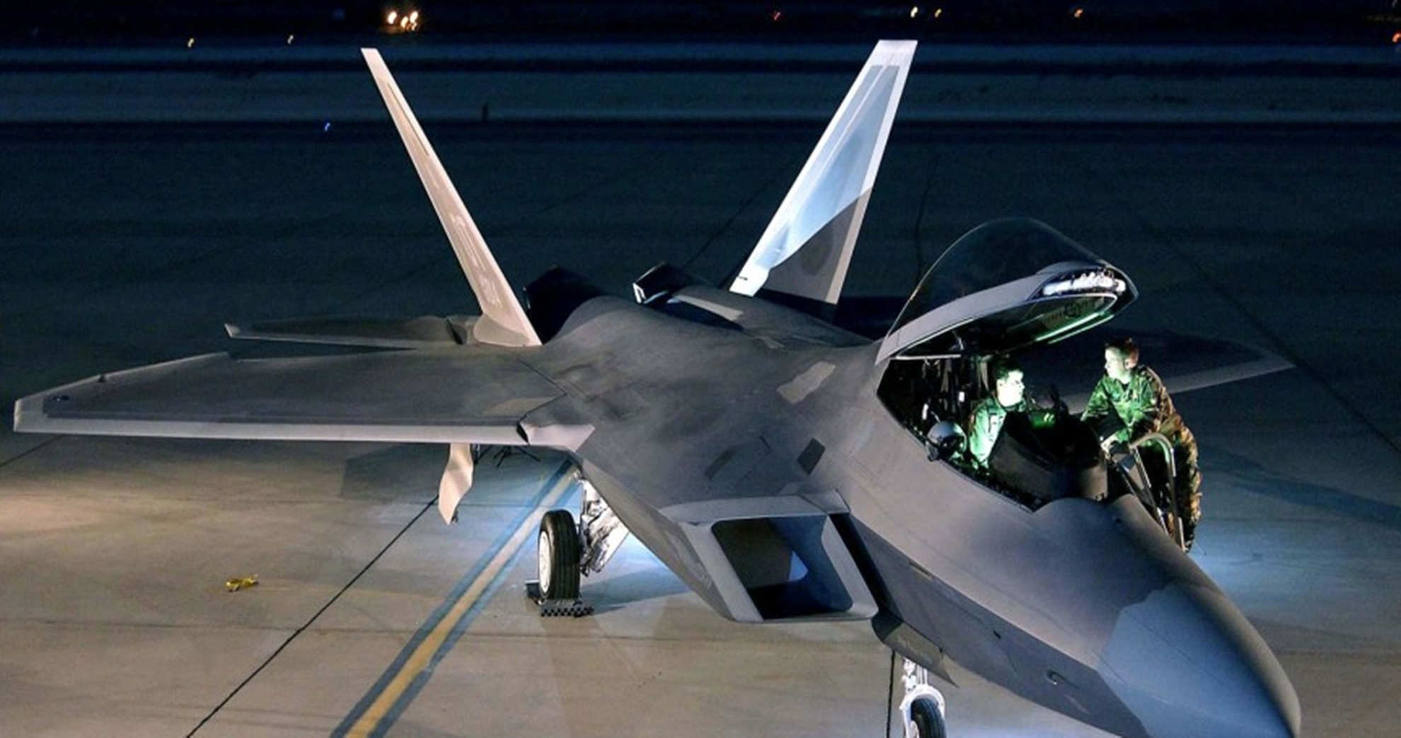 Ai la chu nhan cua 10 chiec may bay dat nhat the gioi? hinh anh