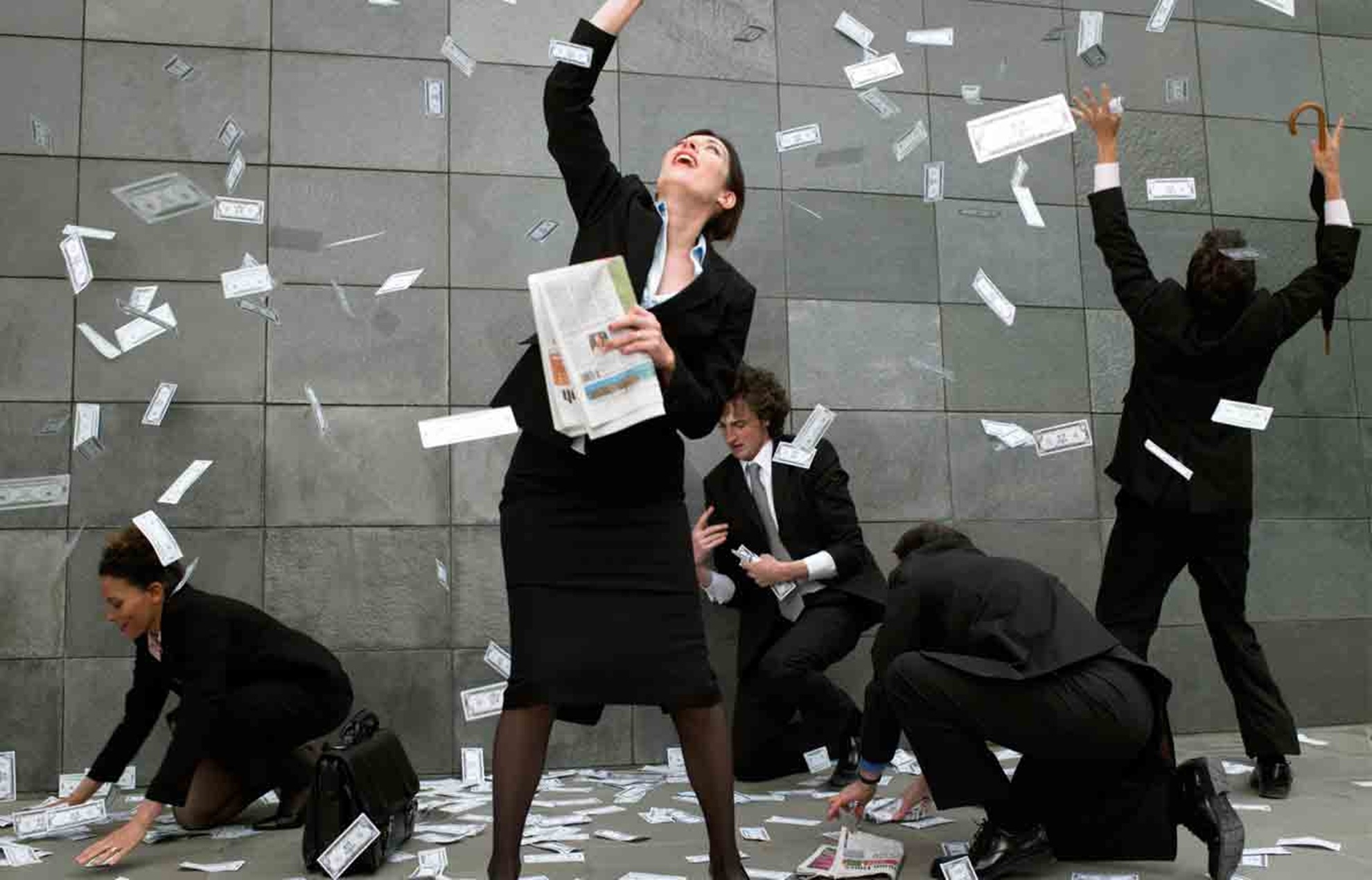 8 sai lam ve tien can tranh ngay hinh anh