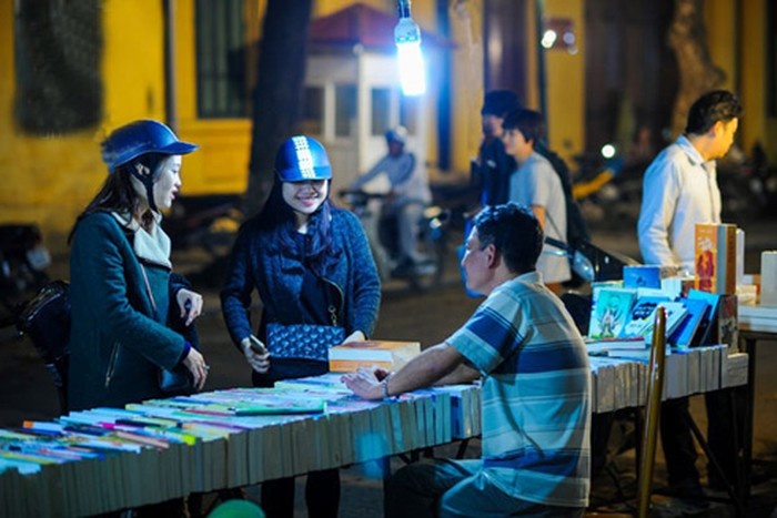 Pho sach Dinh Le anh 2