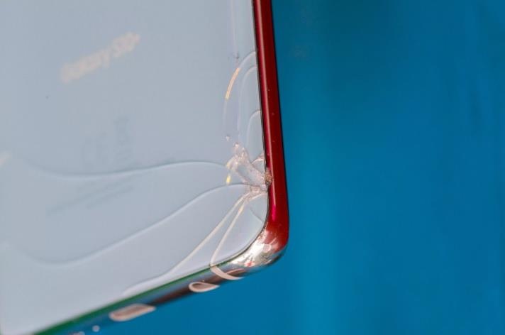 meo can thiet de ban dien thoai cu gia cao anh 1