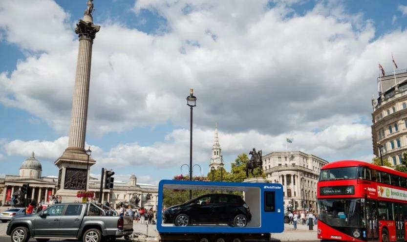 may ban xe hoi tu dong o Anh anh 1