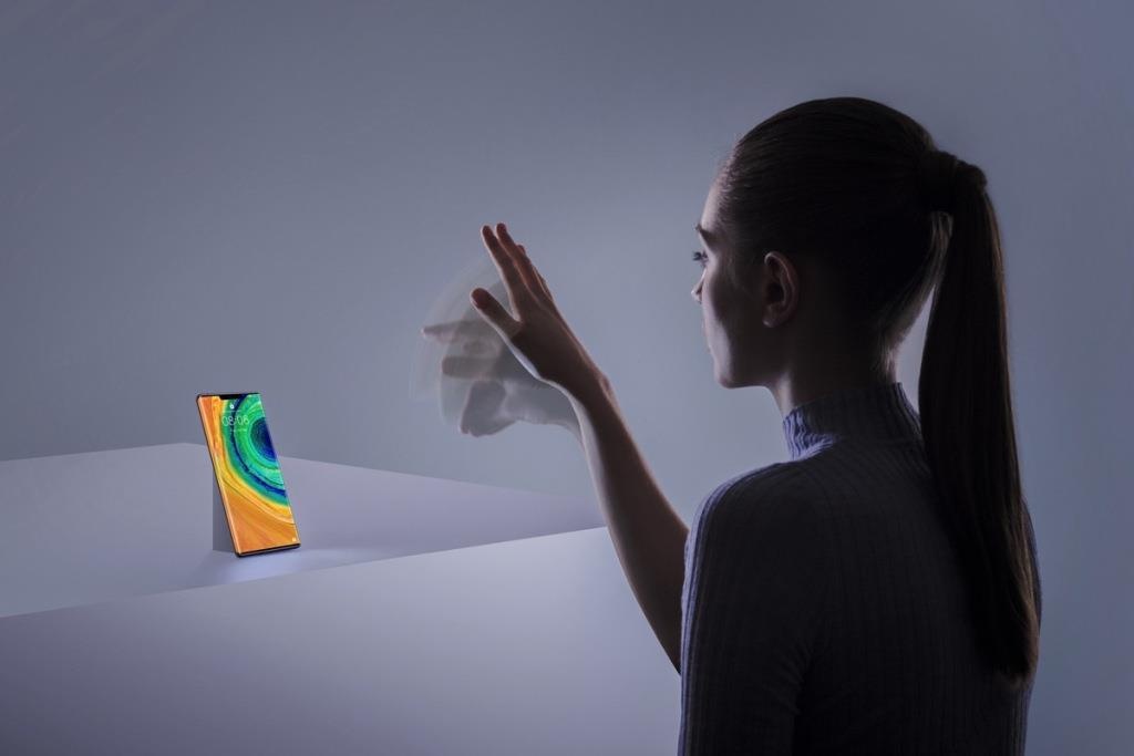 Samsung tra dua Huawei mot cach tham thuy hinh anh