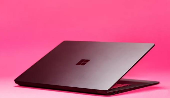 Xuat hien thong tin Windows 10X danh cho thiet bi man hinh kep hinh anh