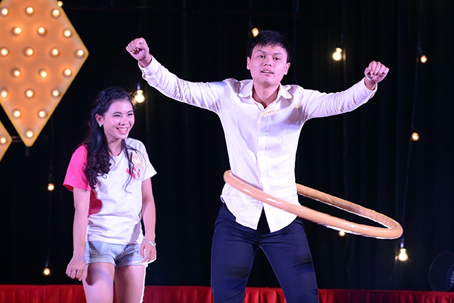 Nam sinh Xay dung nhay day, lac vong giai cuu nguoi dep hinh anh