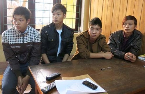 Bat doi tuong giet nguoi dem mong 1 Tet hinh anh