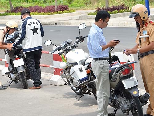 Go bo du thao huong dan dong phat thang cho CSGT hinh anh