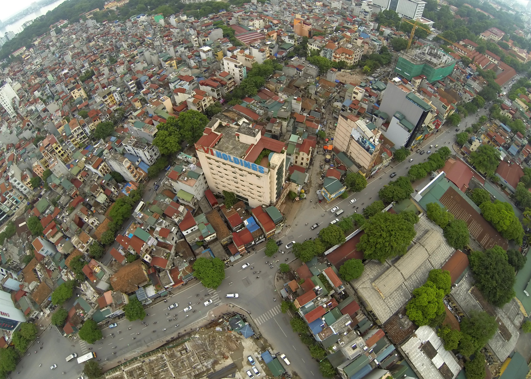 Tuyen pho 'treo' dai 450 m gia ky luc 225 ty dong hinh anh