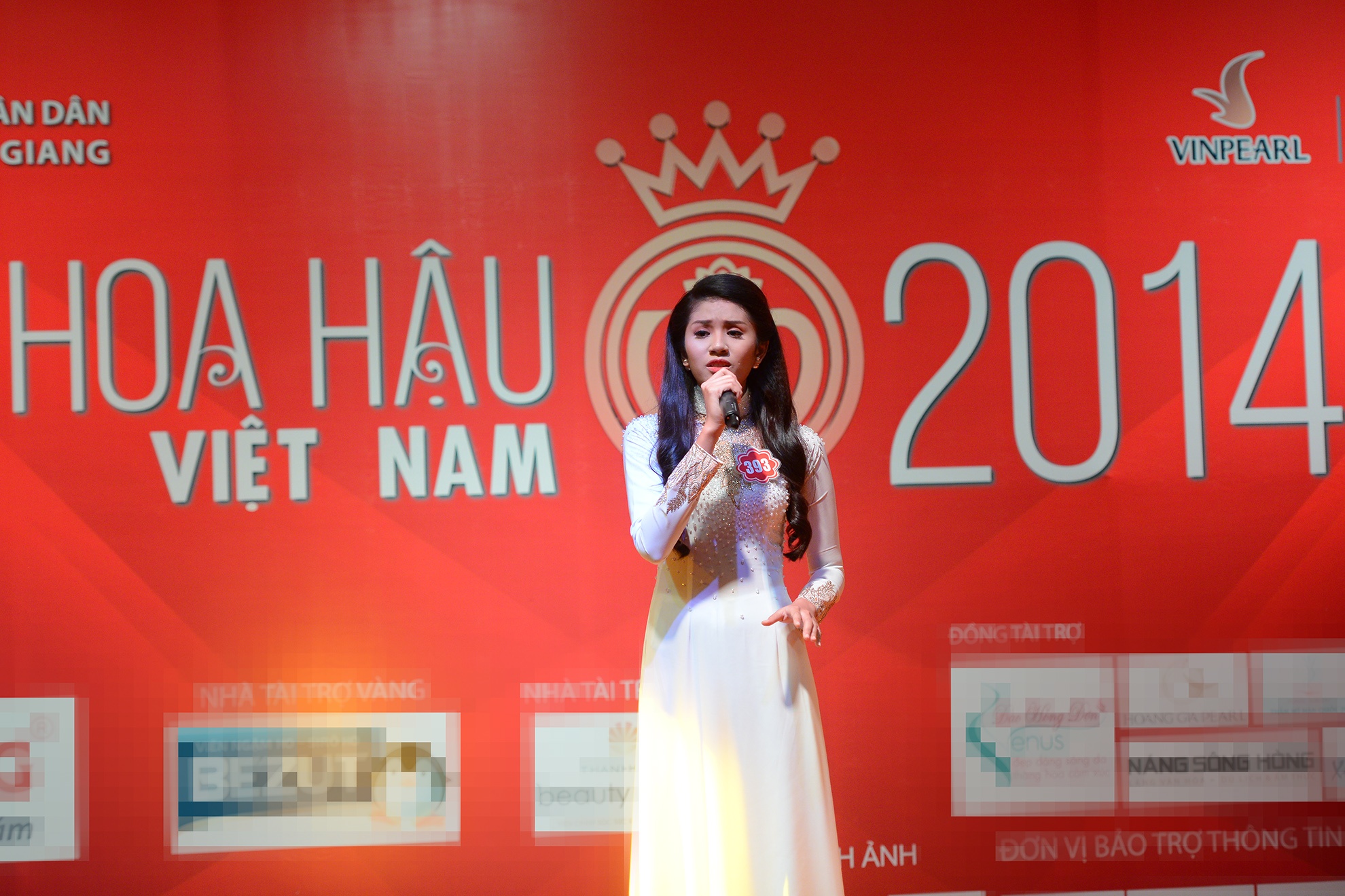 Hội trường Sunrise Ballroom Vinpearl Phú Quốc tiếp tục được sử dụng làm sân khấu thi sơ khảo tài năng của chung kết Hoa hậu Việt Nam.