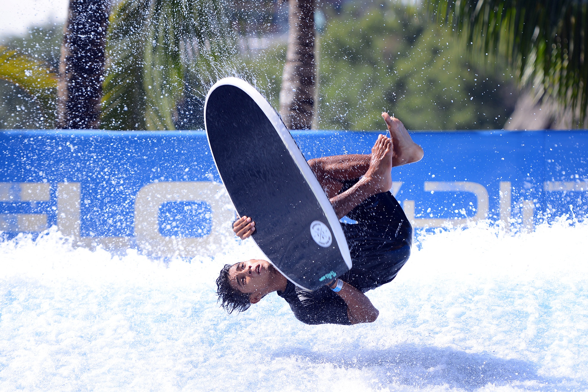 Tranh ret o bien nhan tao lon nhat the gioi tai Malaysia hinh anh