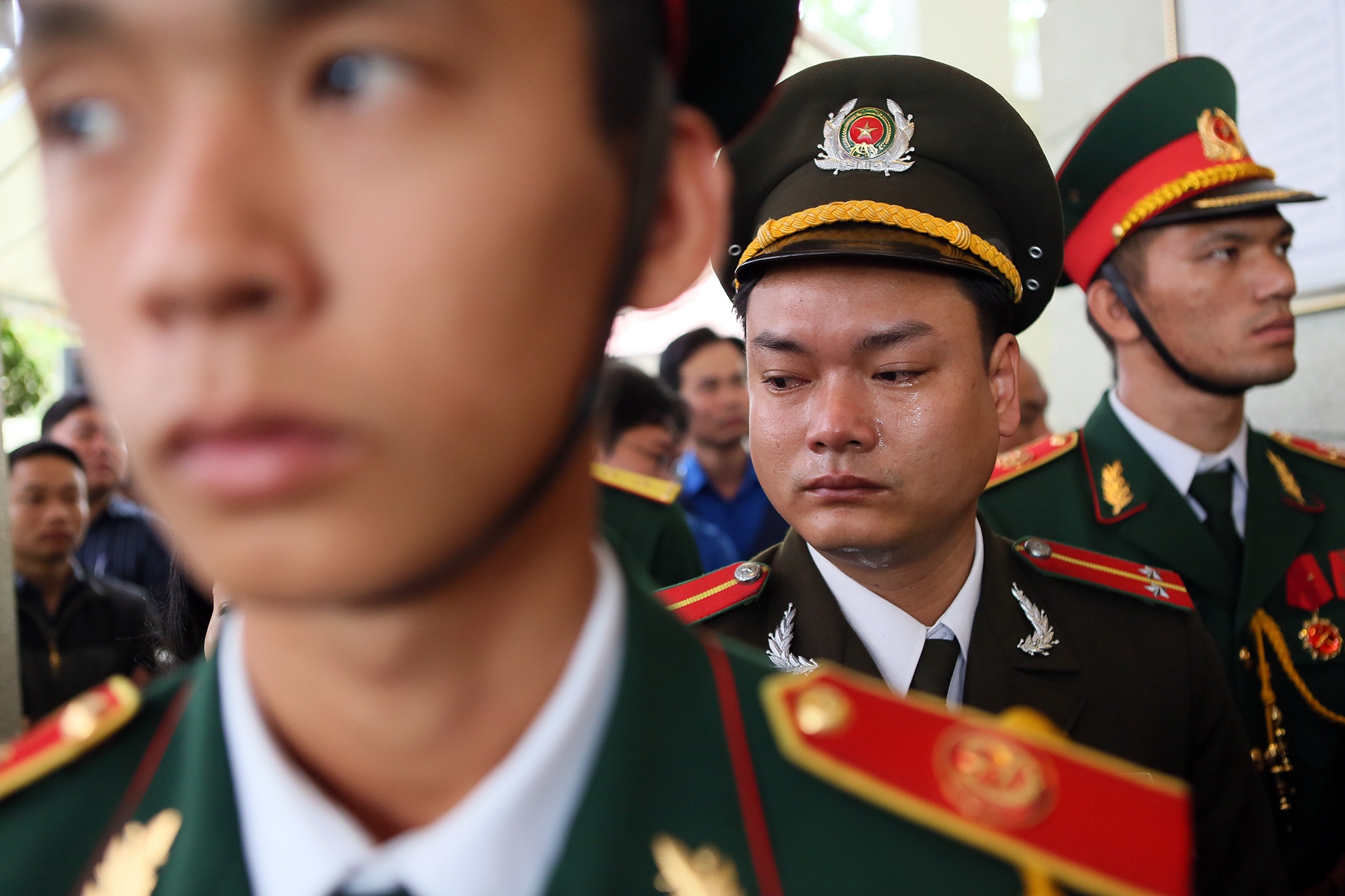 Giọt nước mắt của những người cứng rắn nhất.