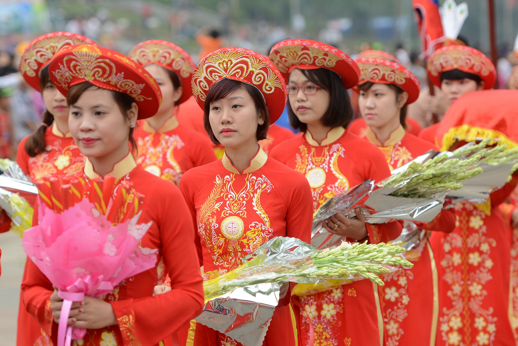 Hang trieu nguoi dang huong, tri an cac Vua Hung hinh anh