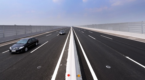 Toan canh cao toc hien dai nhat Viet Nam hinh anh