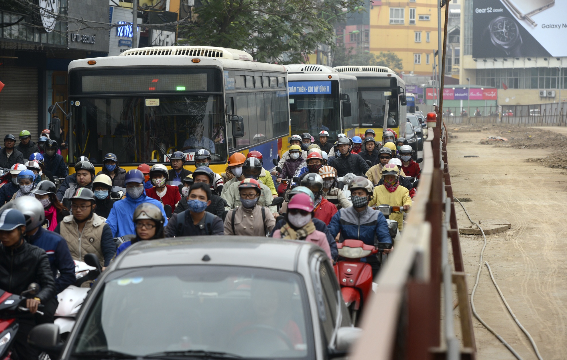 Ha Noi un tac trien mien vi lo cot hinh anh