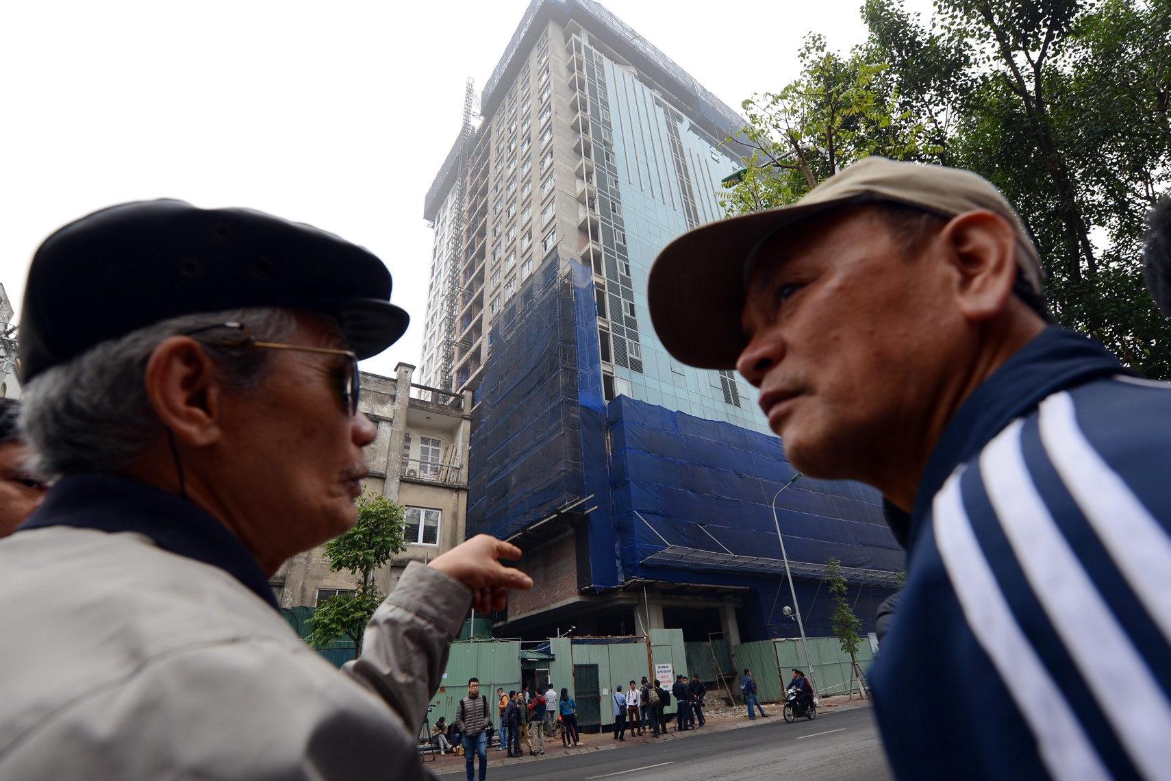 Cưỡng chế nhà 8B Lê Trực ảnh 1 Cuong che nha 8B Le Truc anh 1