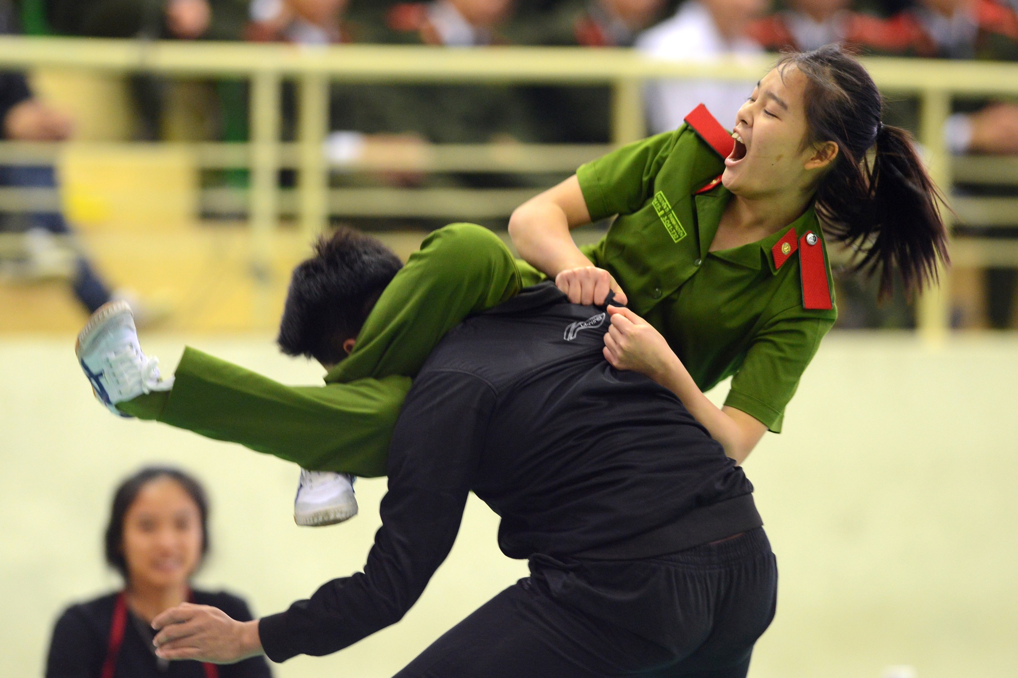 Hoc vien canh sat anh 12