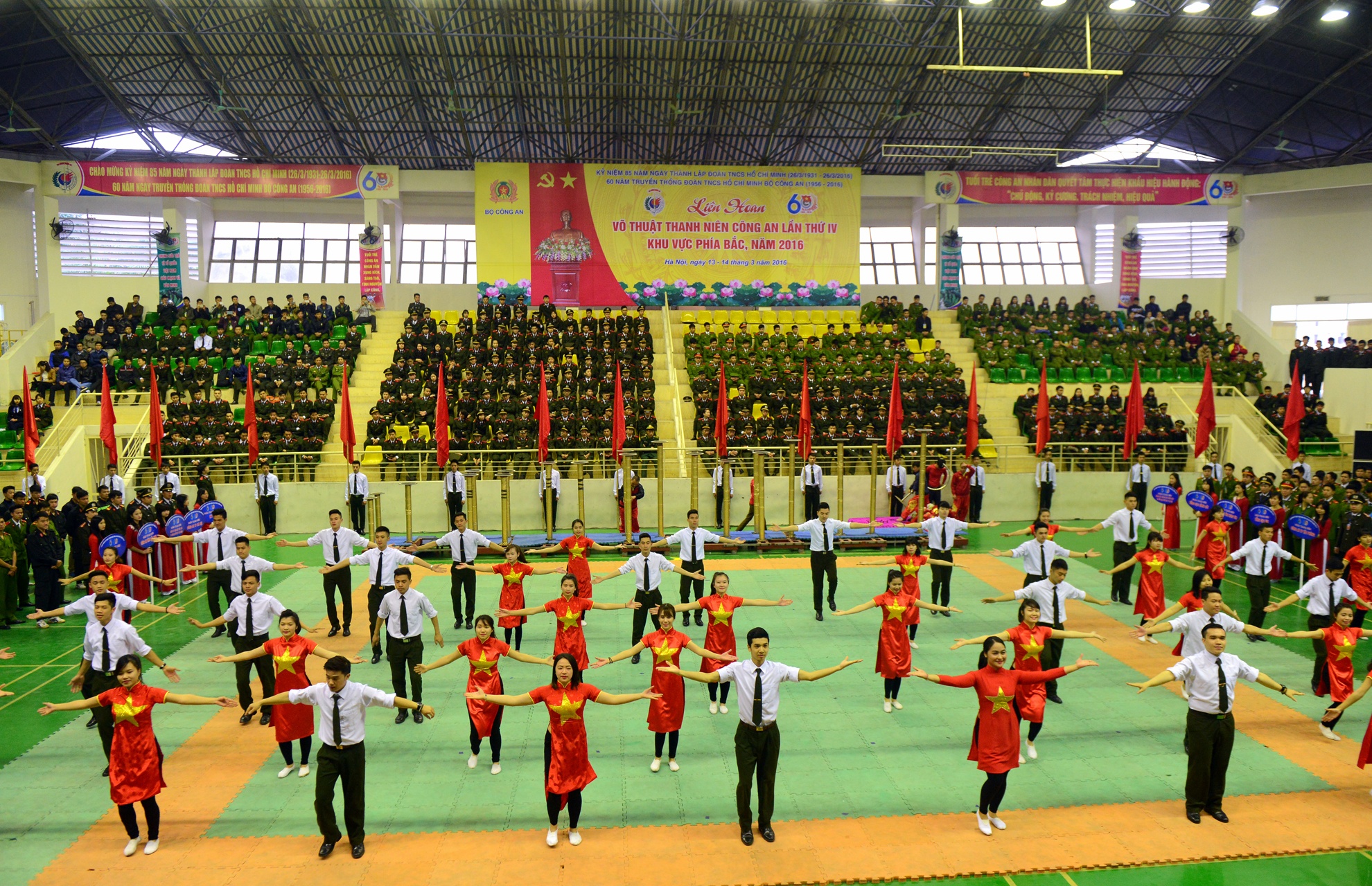 Hoc vien canh sat anh 1