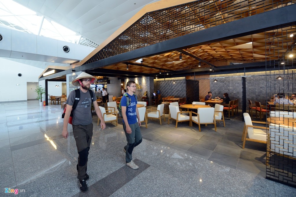 Cang HKQT Noi Bai nhan giai San bay cai thien nhat the gioi hinh anh