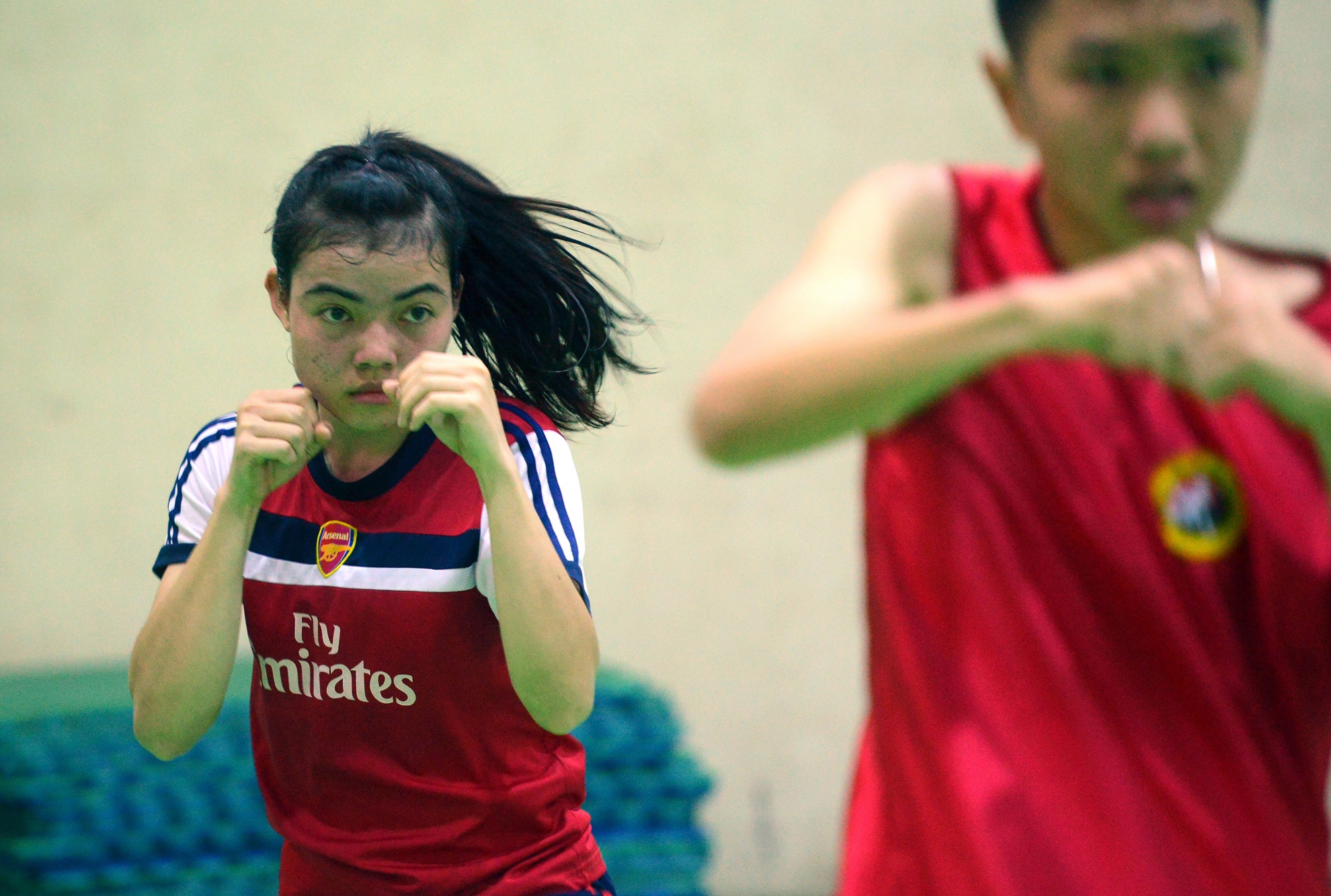 Nu sinh cong an nhan dan danh vo anh 6