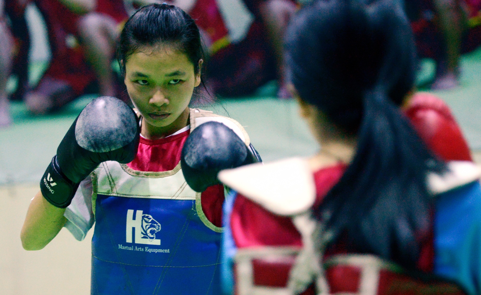 Nu sinh cong an nhan dan danh vo anh 12