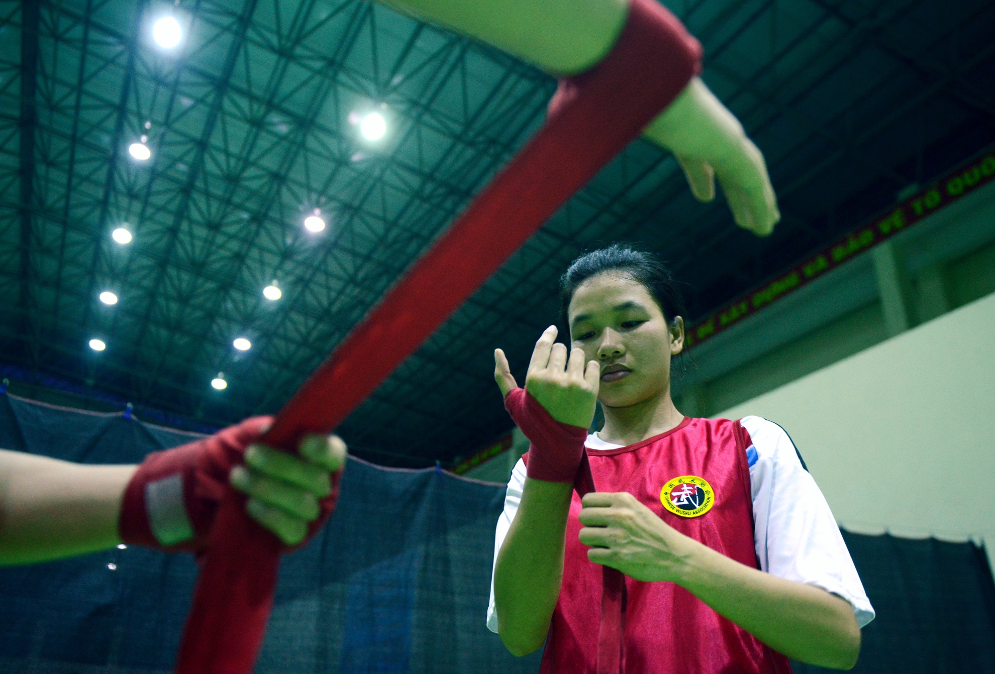 Nu sinh cong an nhan dan danh vo anh 11