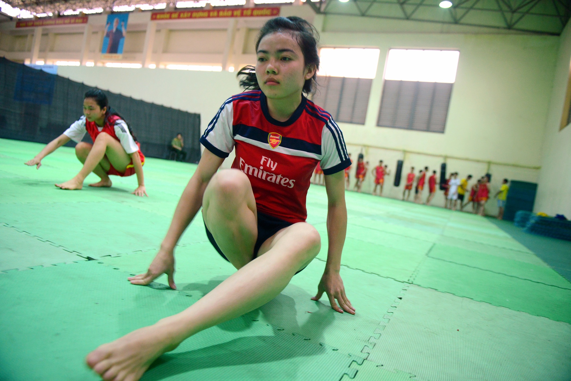 Nu sinh cong an nhan dan danh vo anh 5