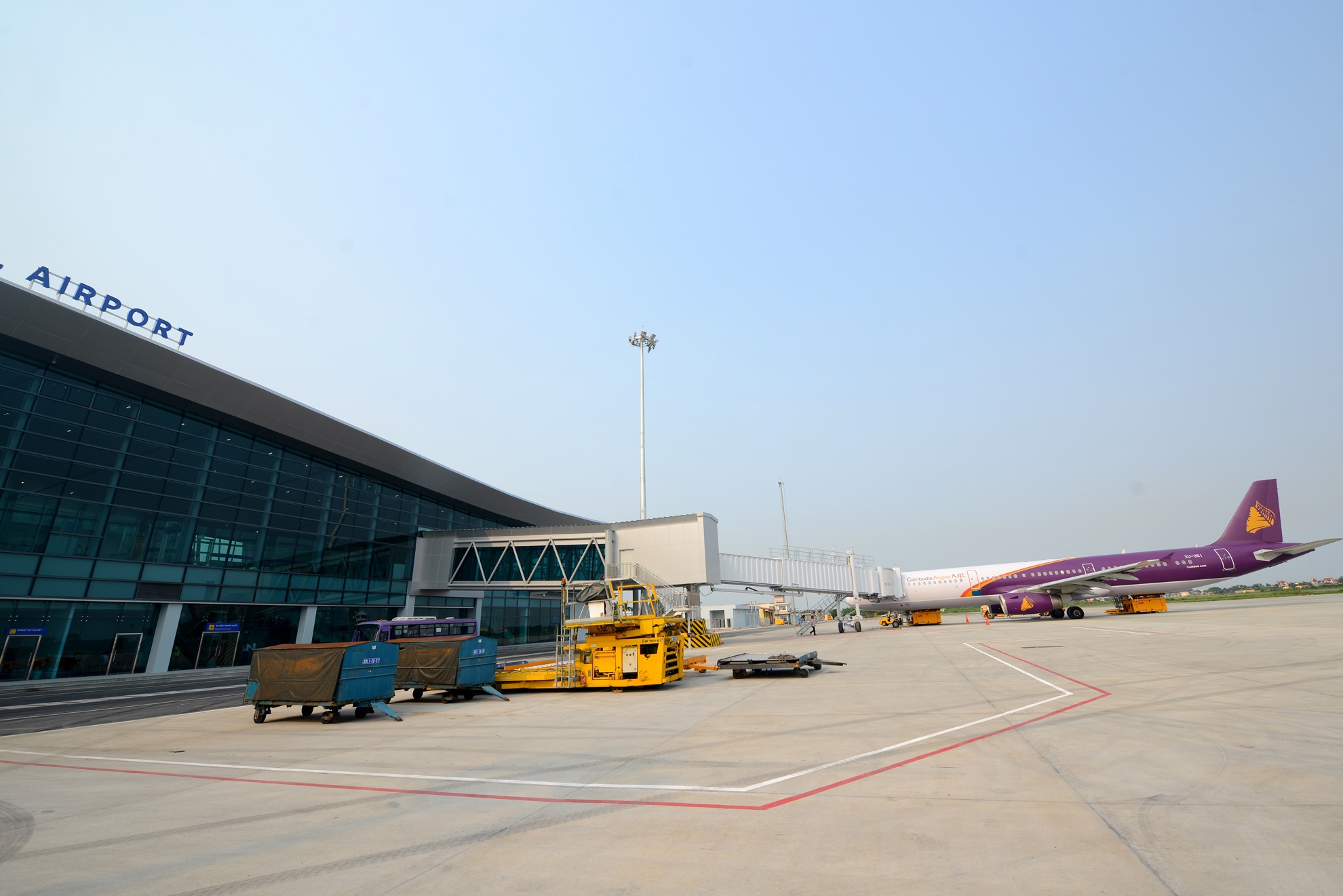 Cang hang khong quoc te Cat Bi anh 14